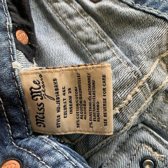 Miss Me Destroyed Skinny Jeans - Picture 5 of 14